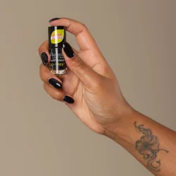 Benecos Nail Polish - licorice - perméable à l'eau et à l'oxygène  5ml