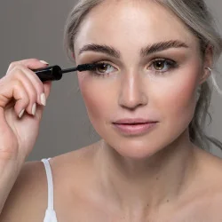 Benecos Natural Mascara Maximum Volume - deep black 8ml